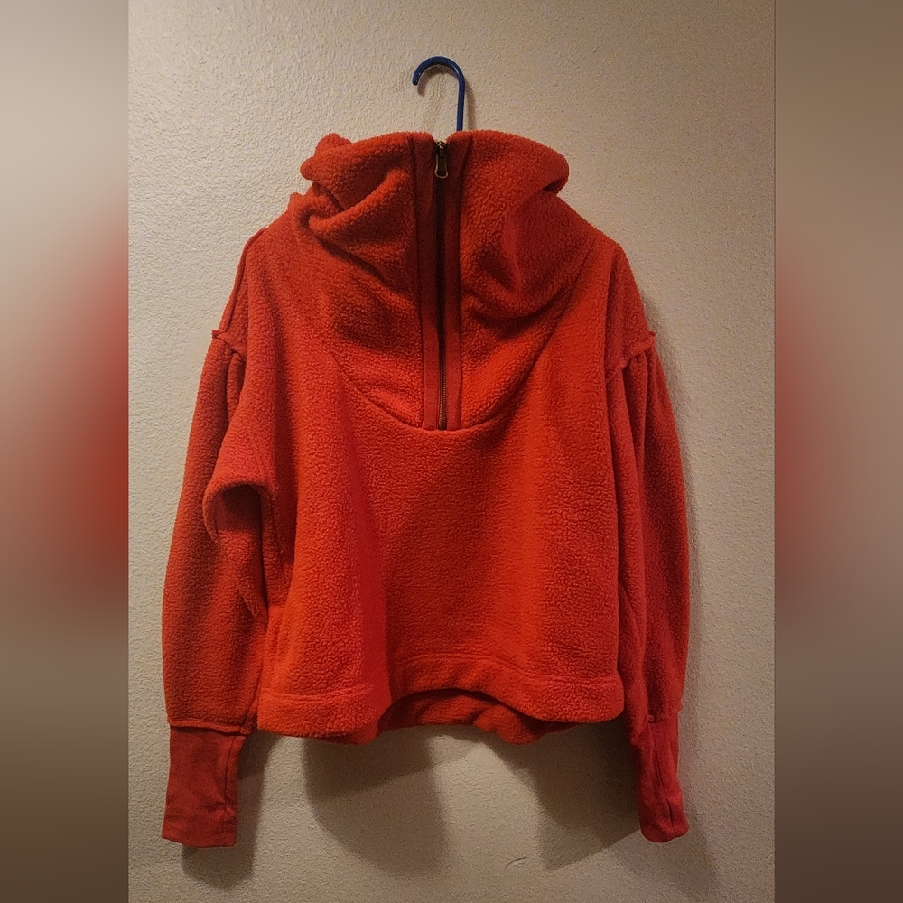 Free People Sweatshirt EUC